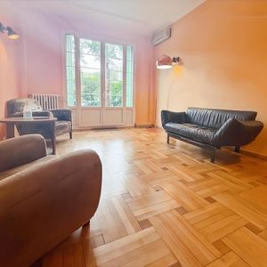 Property in Carre d'Or