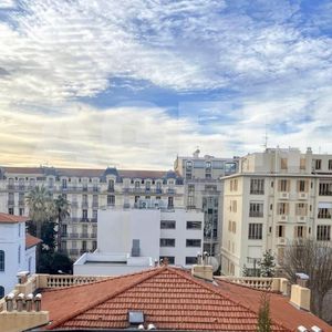 Property in Carre d'Or