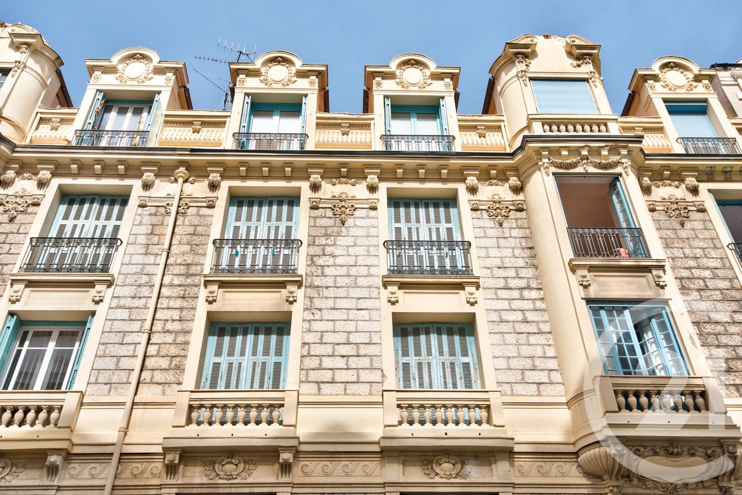 Property photo in Carre d'Or