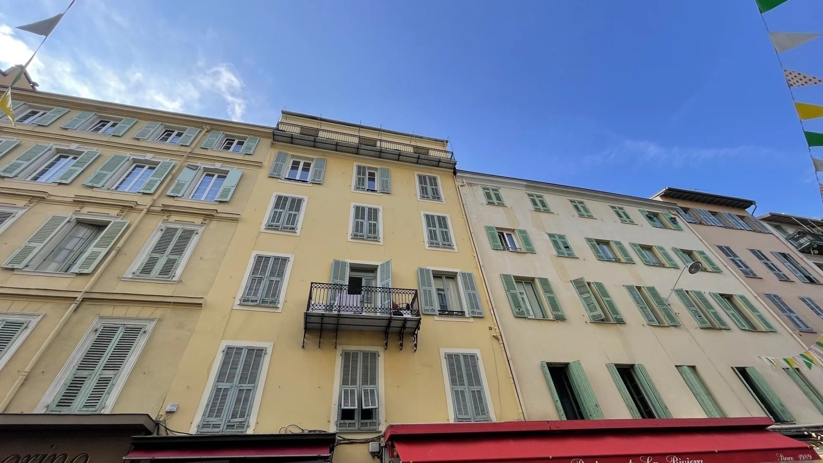 Property photo in Carre d'Or