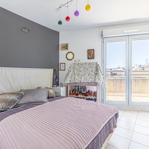 Property in Carre d'Or