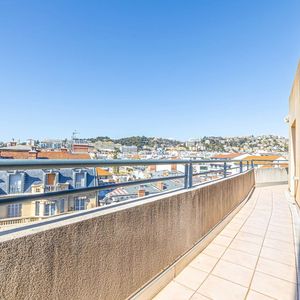 Property in Carre d'Or