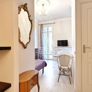 Property in Carre d'Or