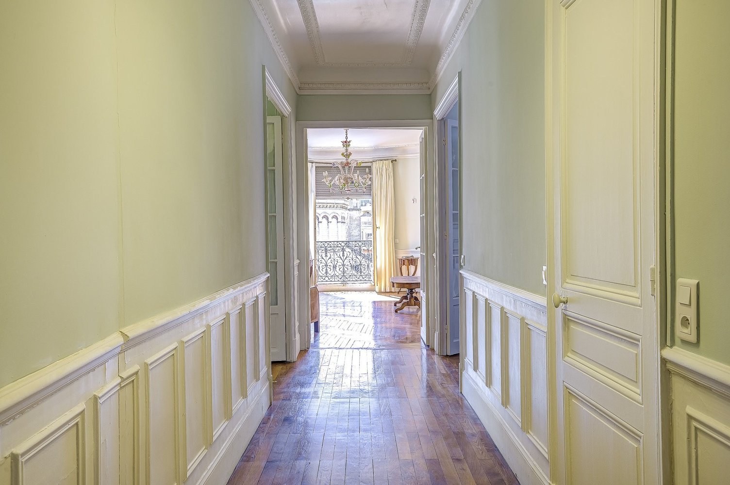 Property photo in Carre d'Or