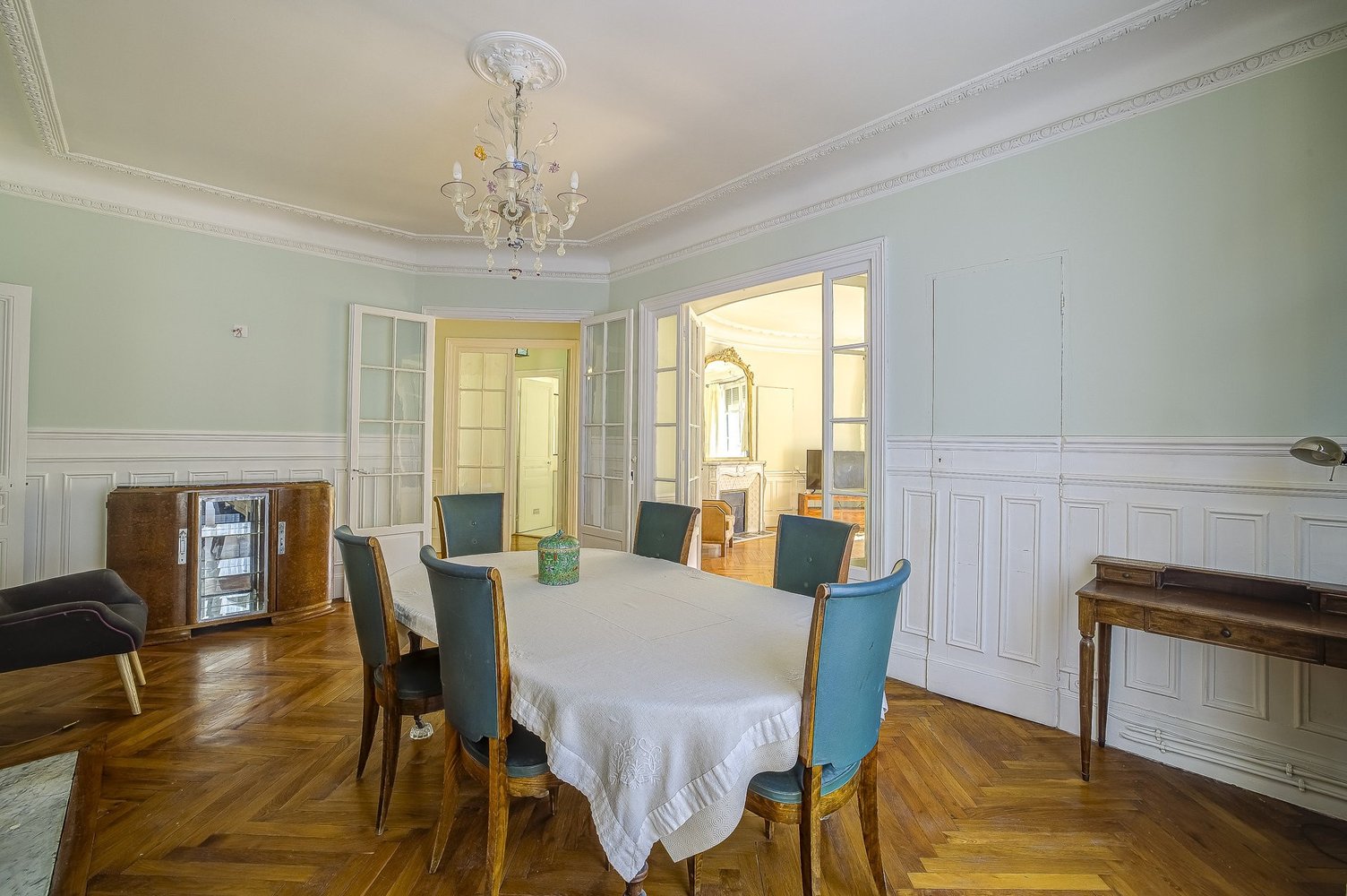 Property photo in Carre d'Or