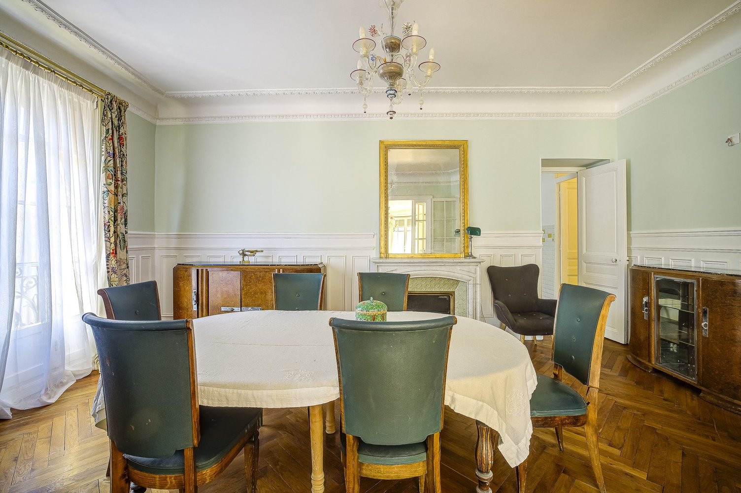 Property photo in Carre d'Or