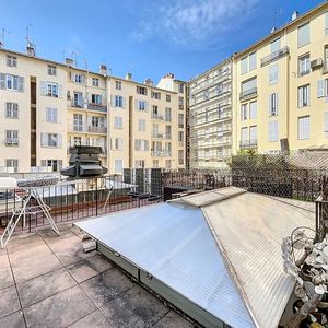 Property in Musicians Quarter