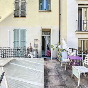 Property in Musicians Quarter