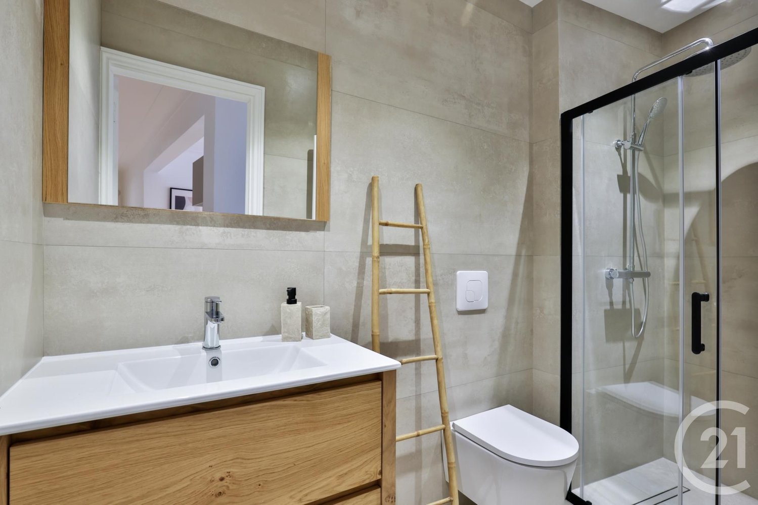 Property photo in Musicians Quarter