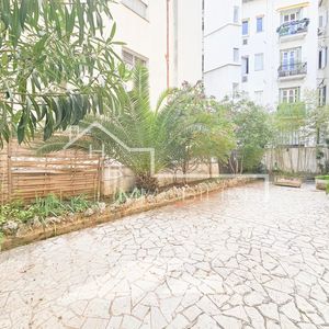 Property in Musicians Quarter