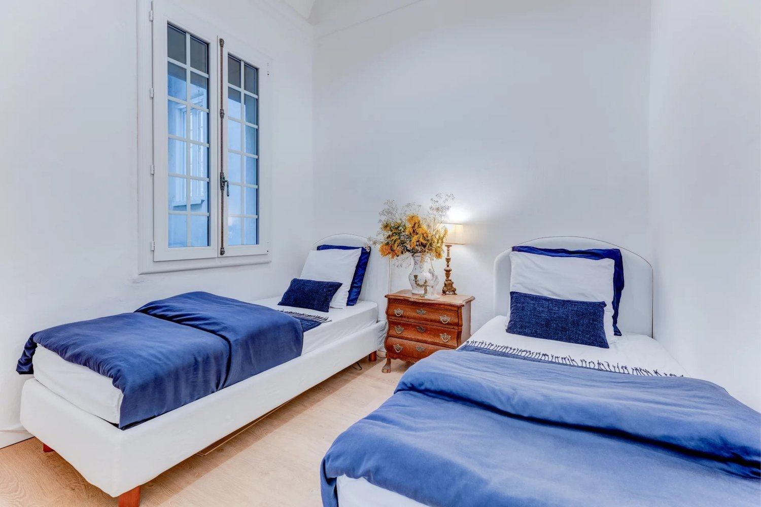 Property photo in Old Town