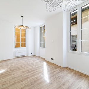 Property in Old Town