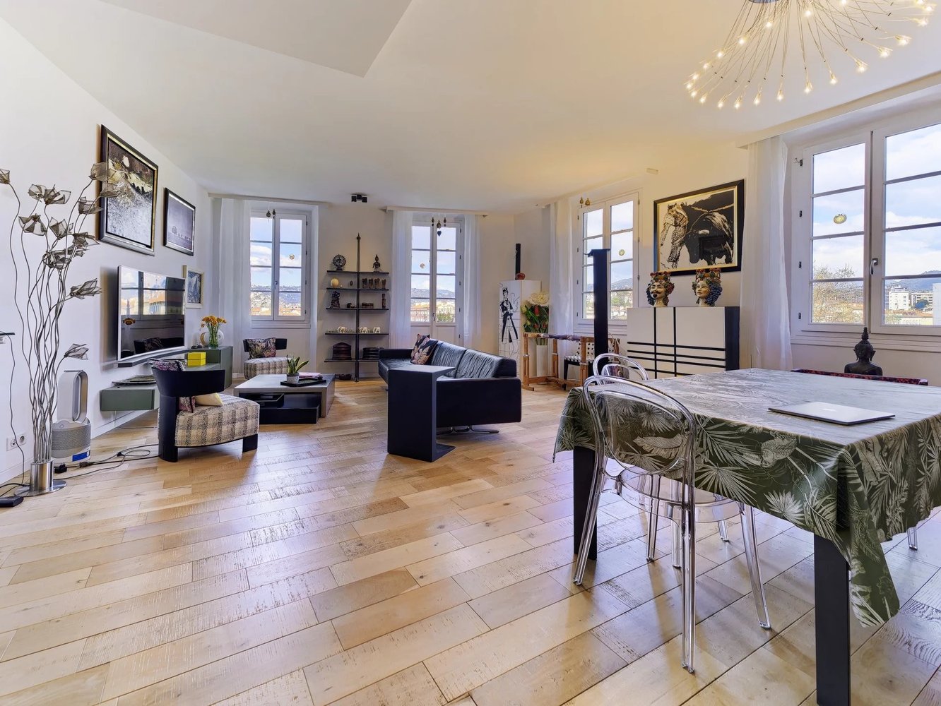 Property photo in Old Town