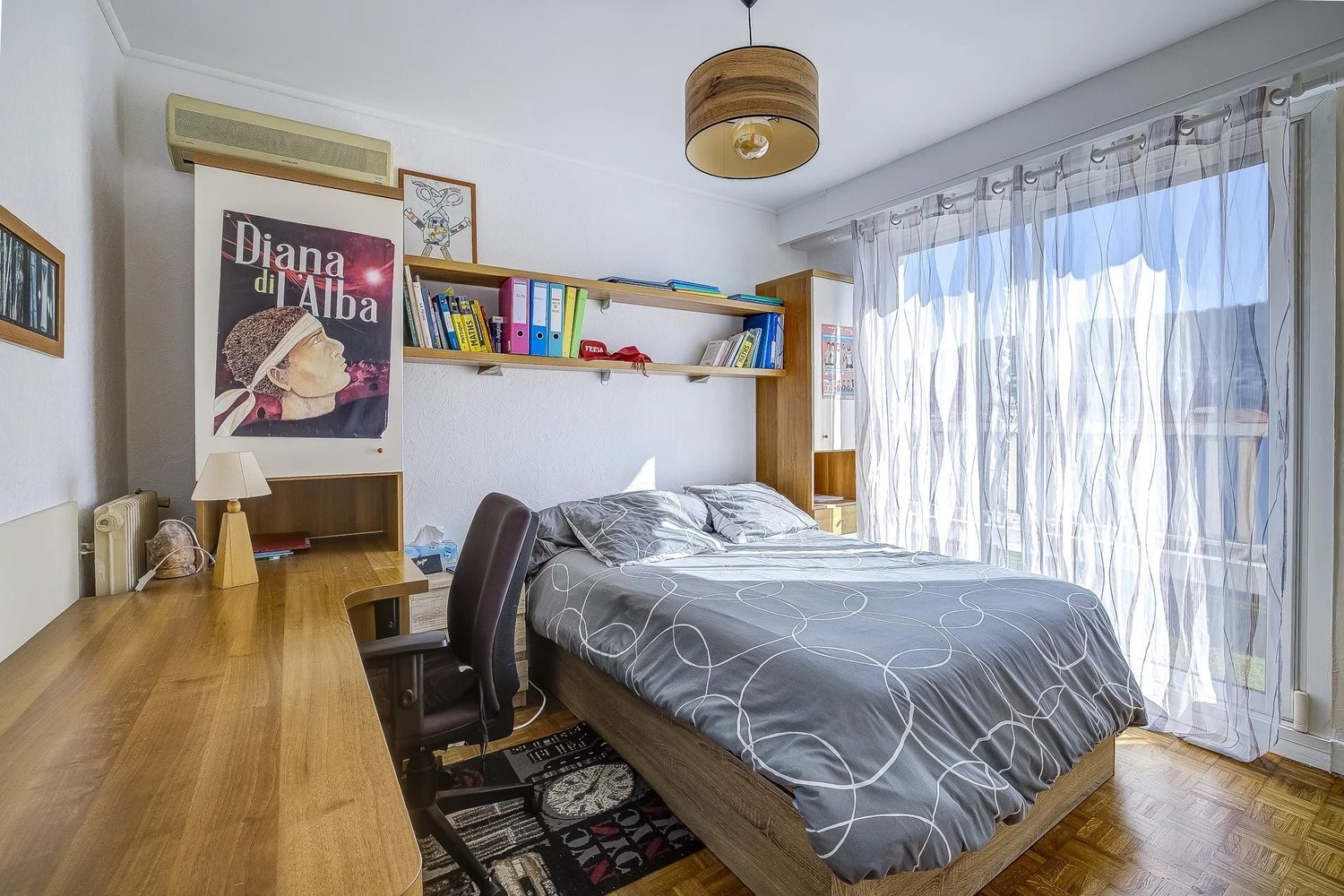 Property photo in Port