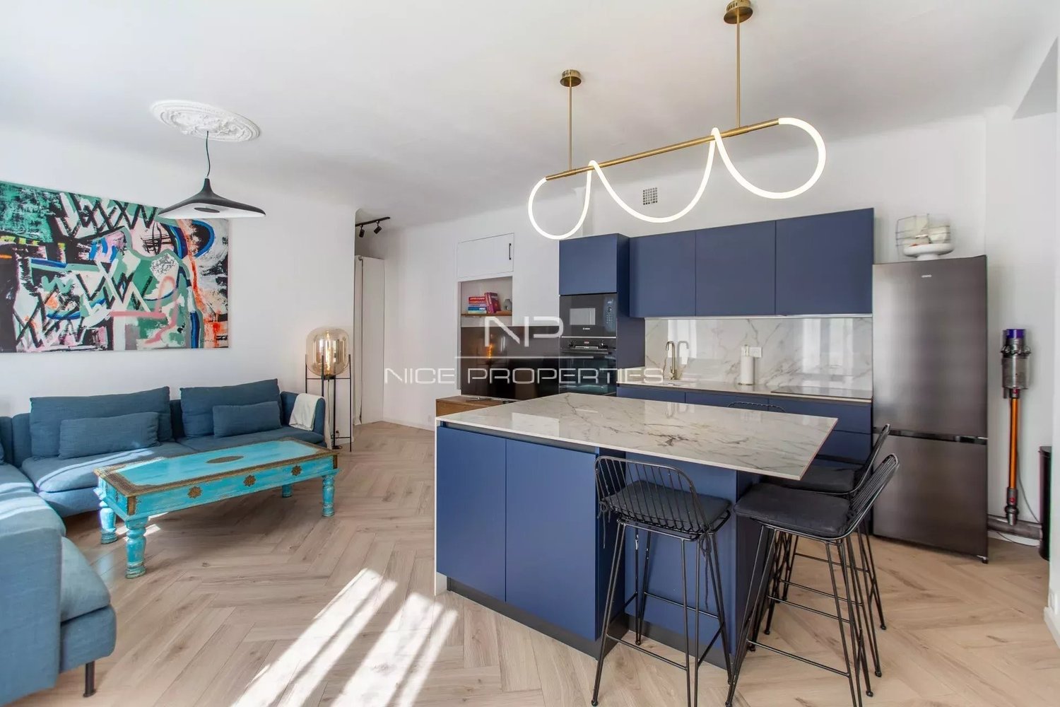 Property photo in Port