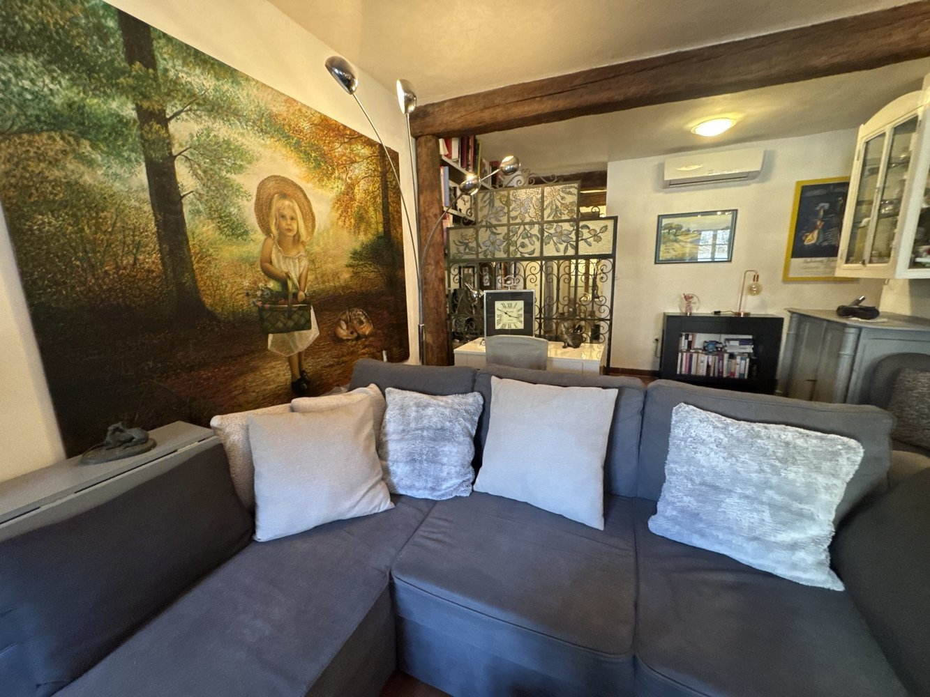 Property photo in Port