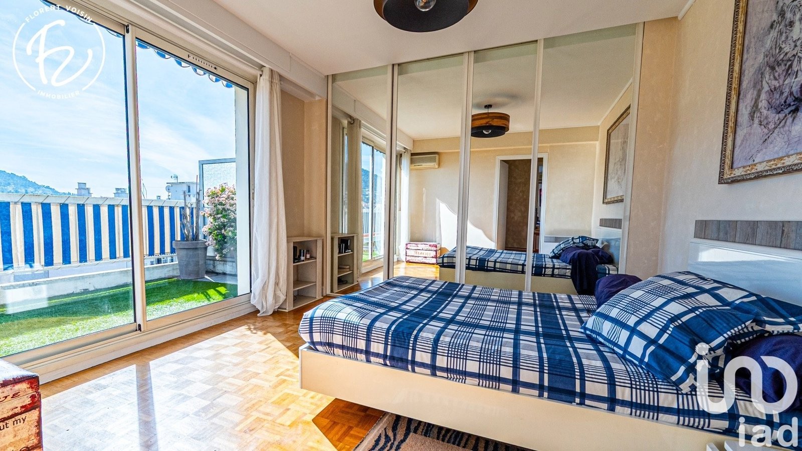 Property photo in Port