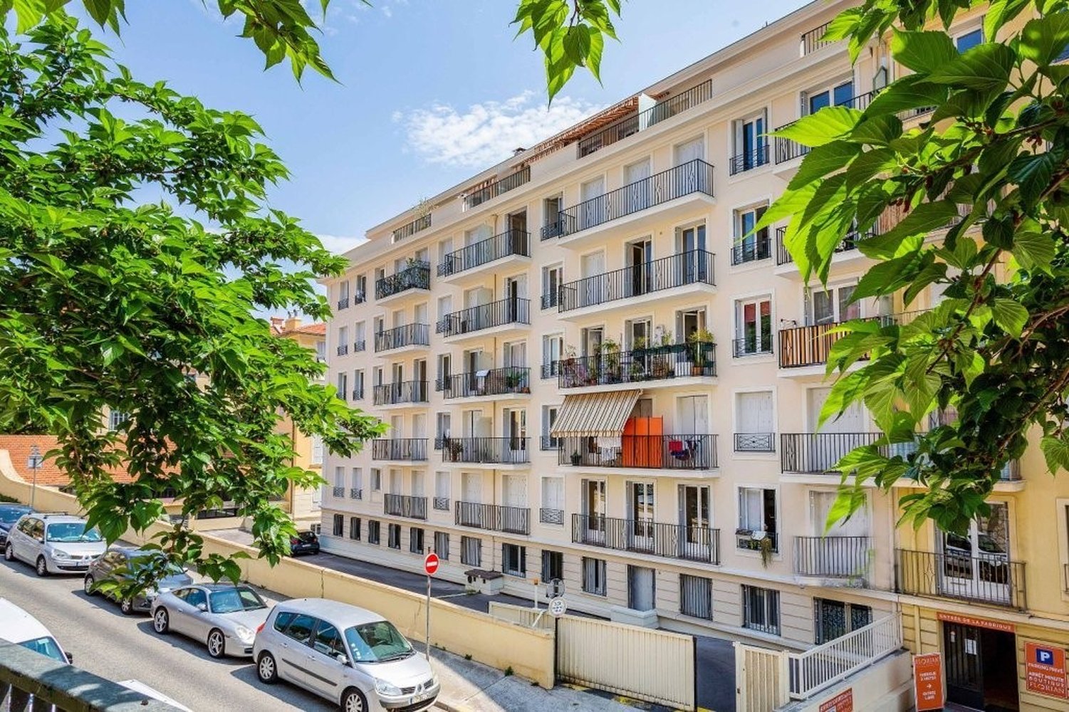 Property photo in Port