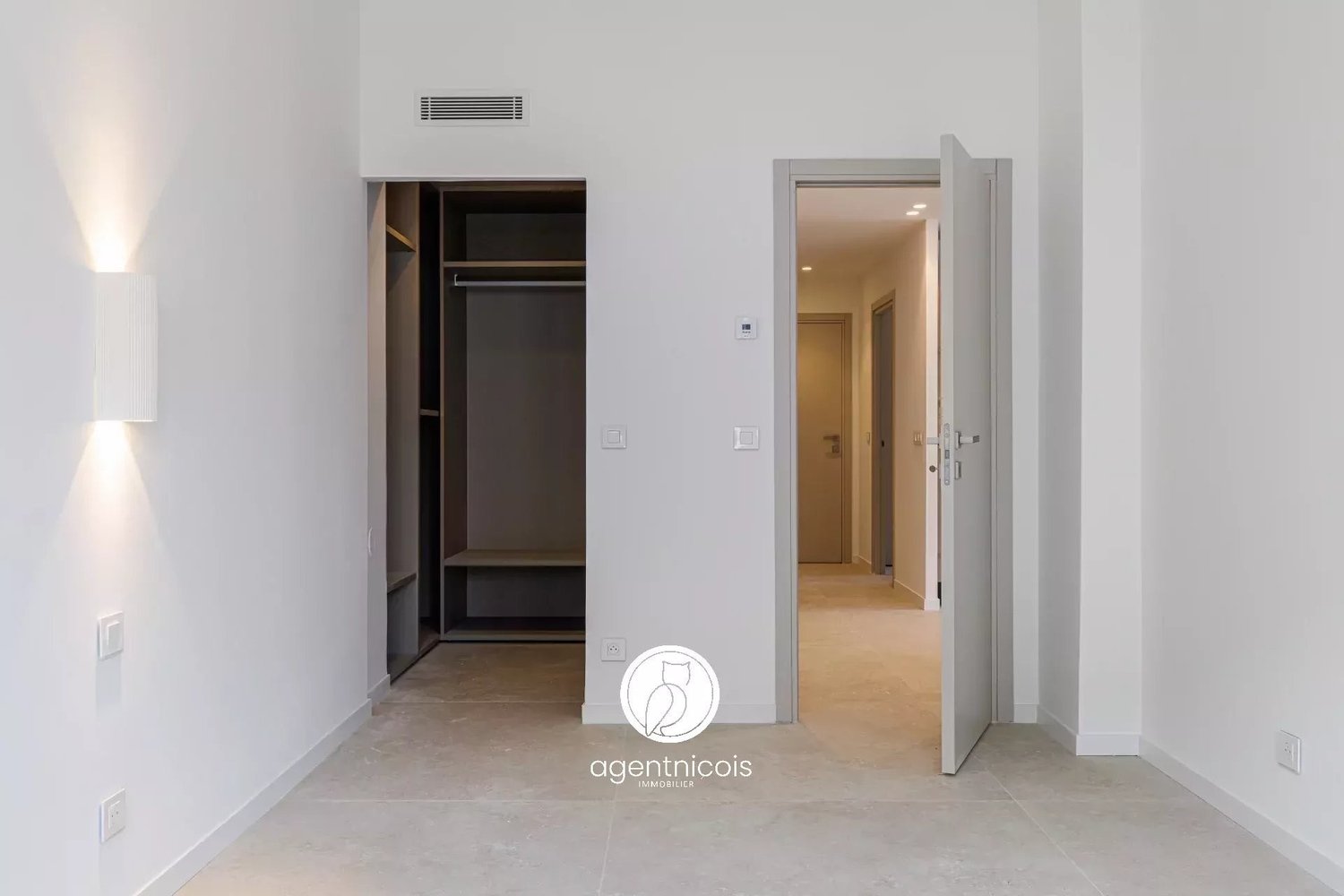 Property photo in Port