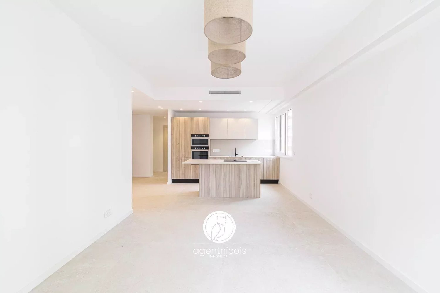 Property photo in Port