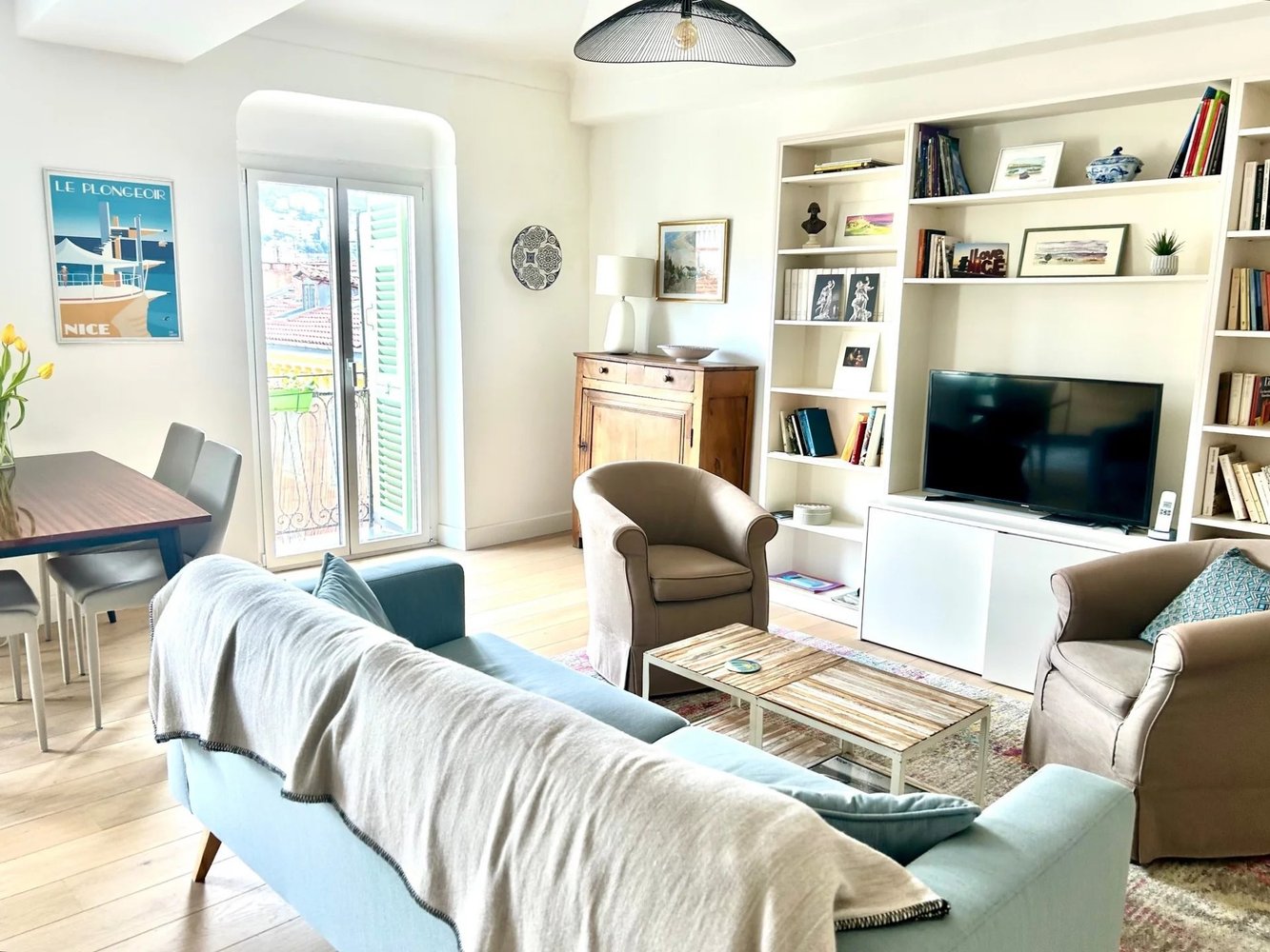 Property photo in Port