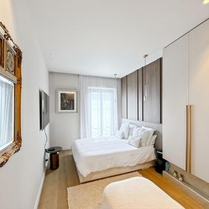 Property in Carre d'Argent