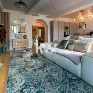 Property in Carre d'Argent