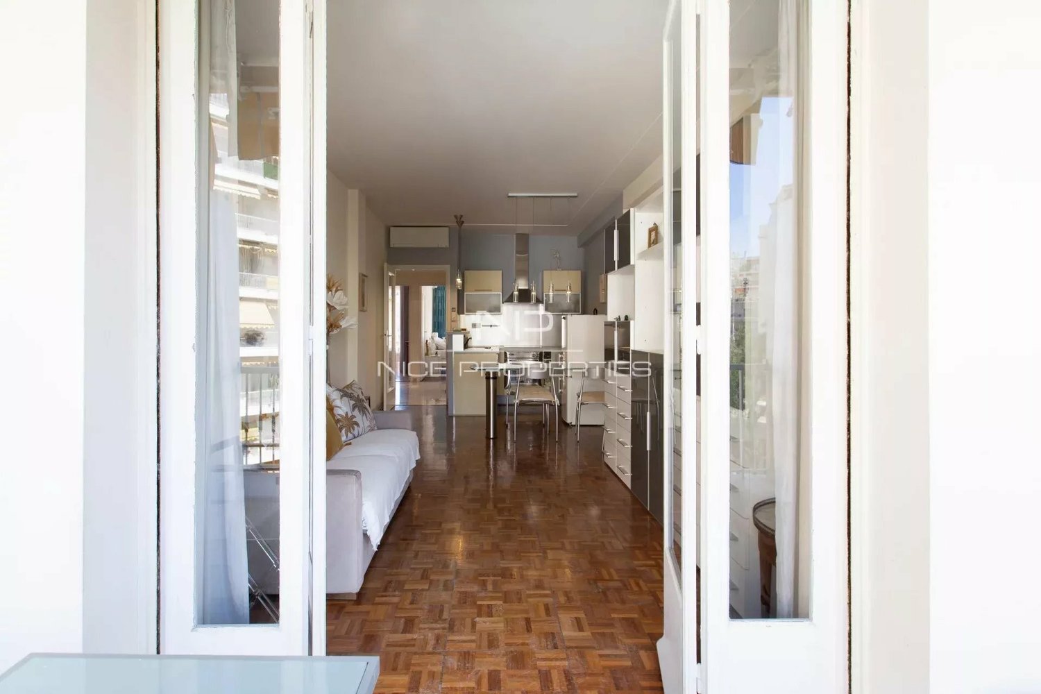 Property photo in Carre d'Argent