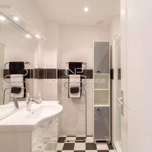 Property in Carre d'Argent