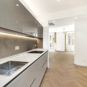 Property in Carre d'Argent