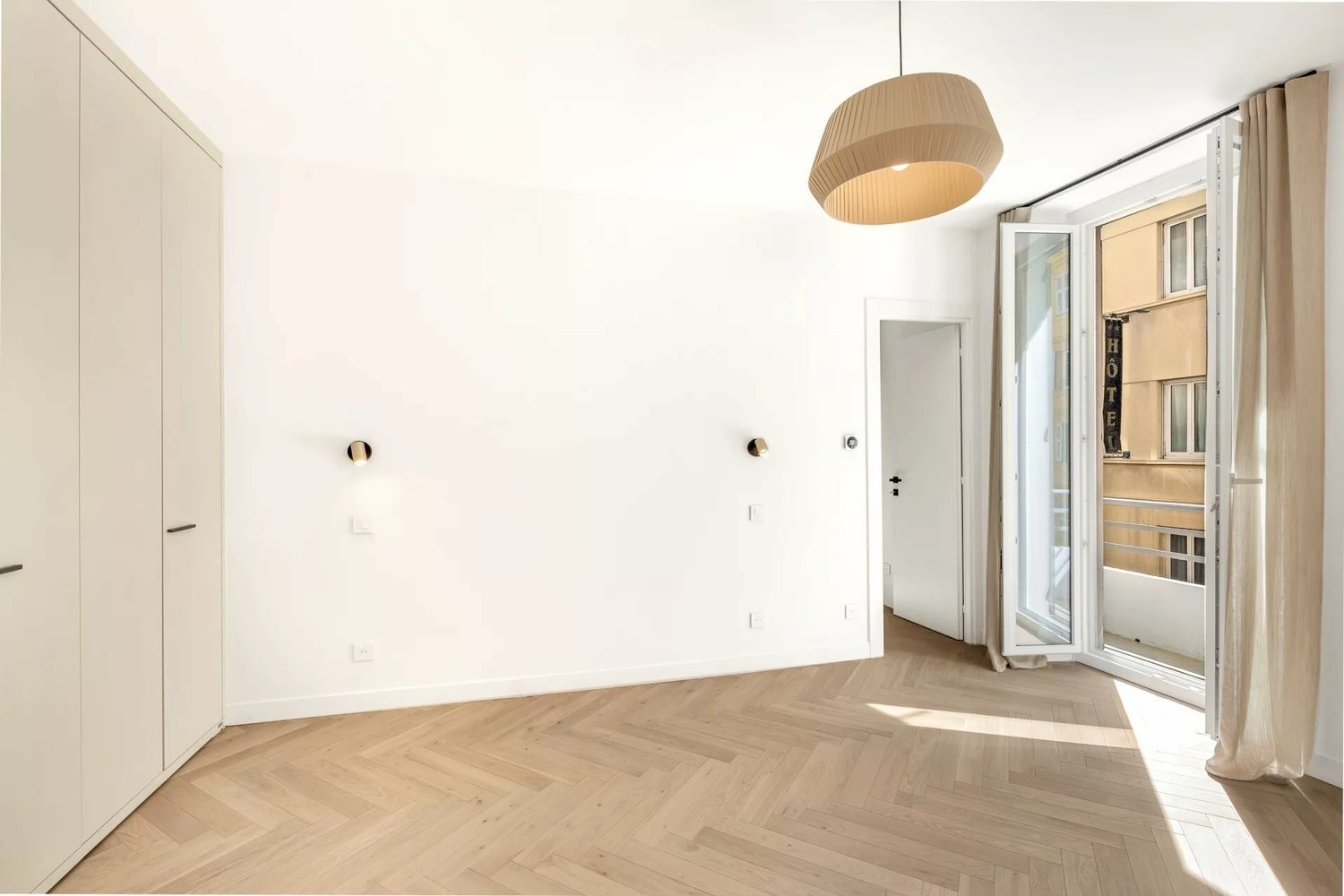 Property photo in Carre d'Argent