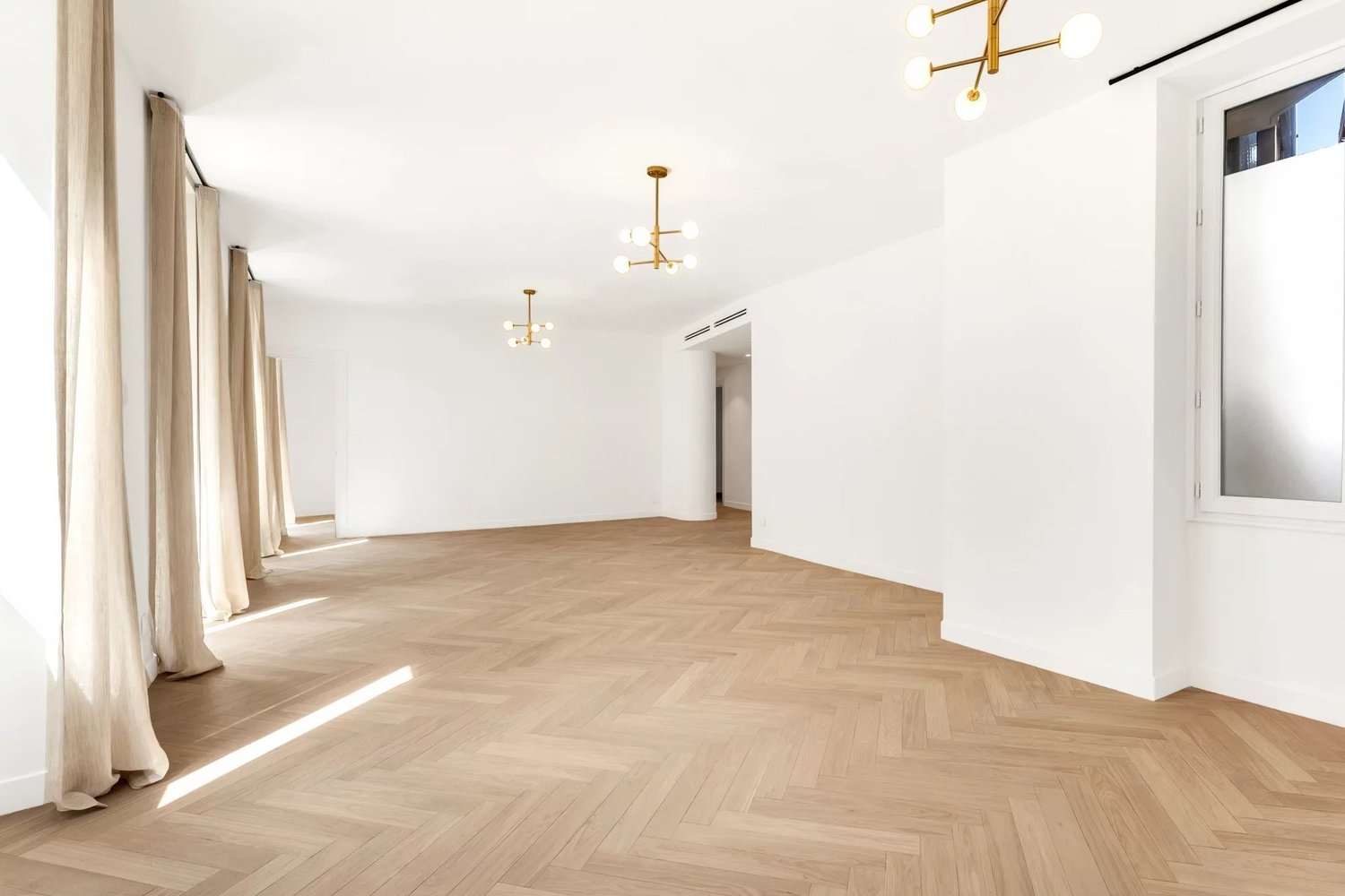 Property photo in Carre d'Argent