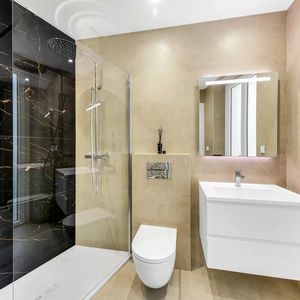 Property in Carre d'Argent