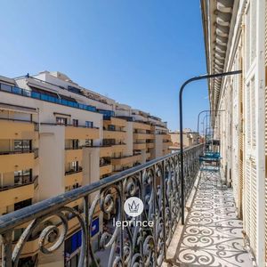 Property in Carre d'Argent