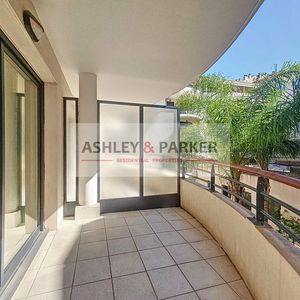 Property in Carre d'Argent