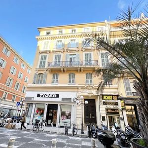 Property in Carre d'Argent