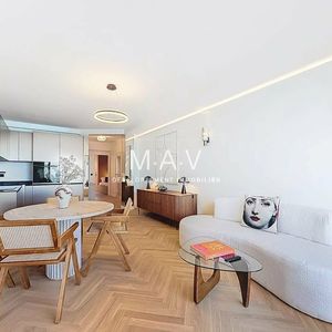 Property in Carre d'Argent