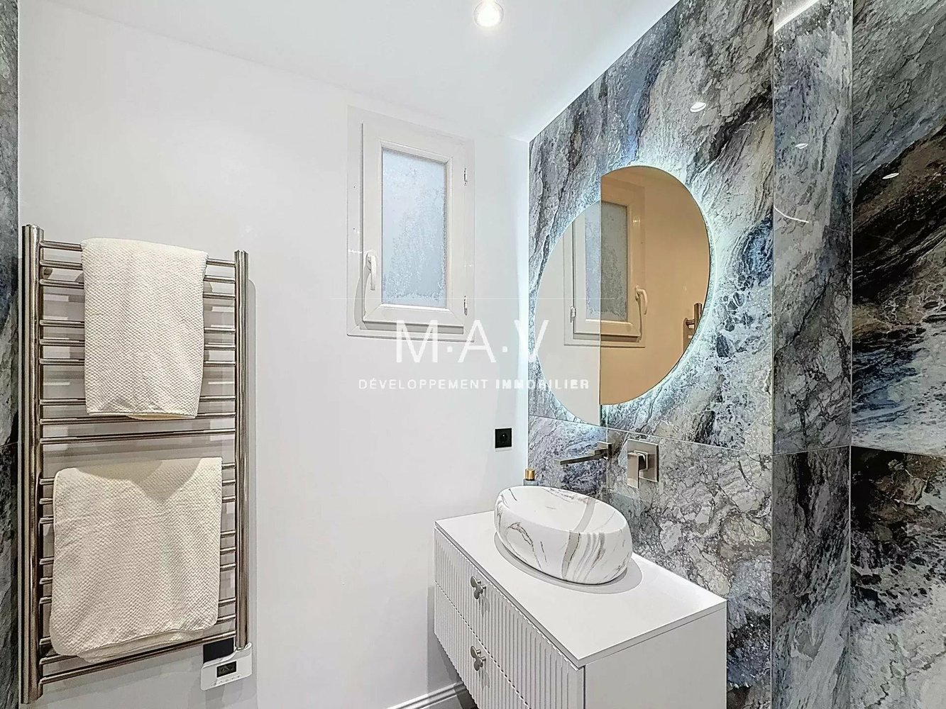 Property photo in Carre d'Argent