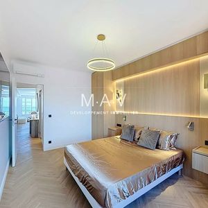 Property in Carre d'Argent