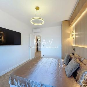 Property in Carre d'Argent