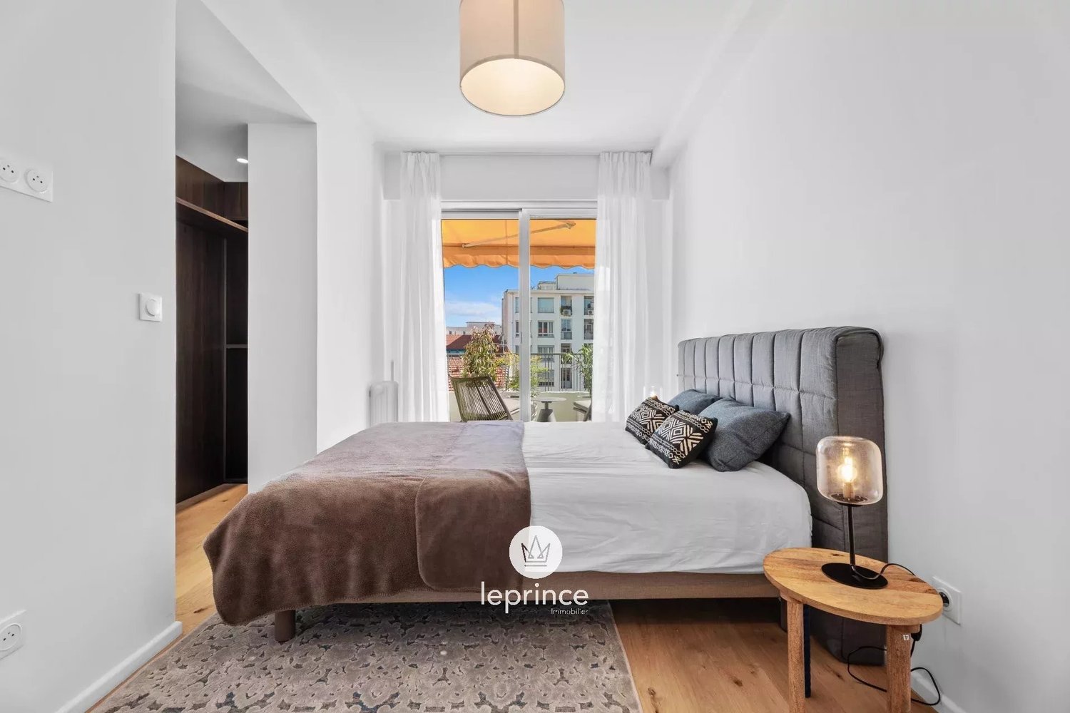 Property photo in Carre d'Argent