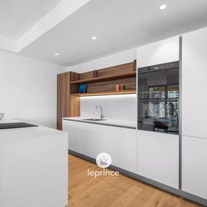 Property in Carre d'Argent