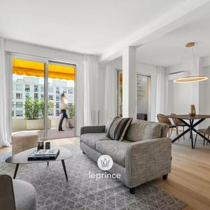 Property in Carre d'Argent