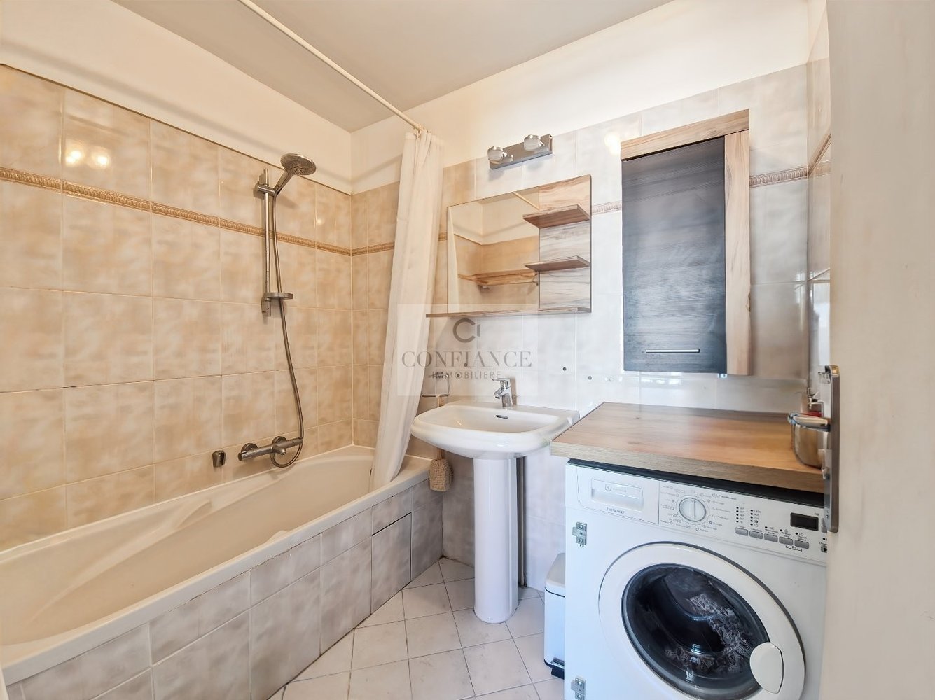 Property photo in Carre d'Argent