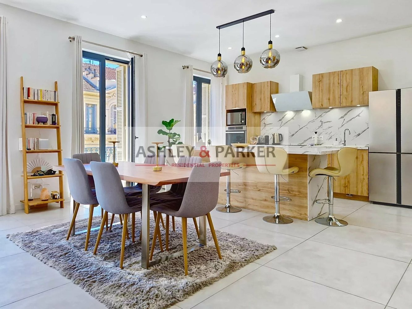 Property photo in Carre d'Argent