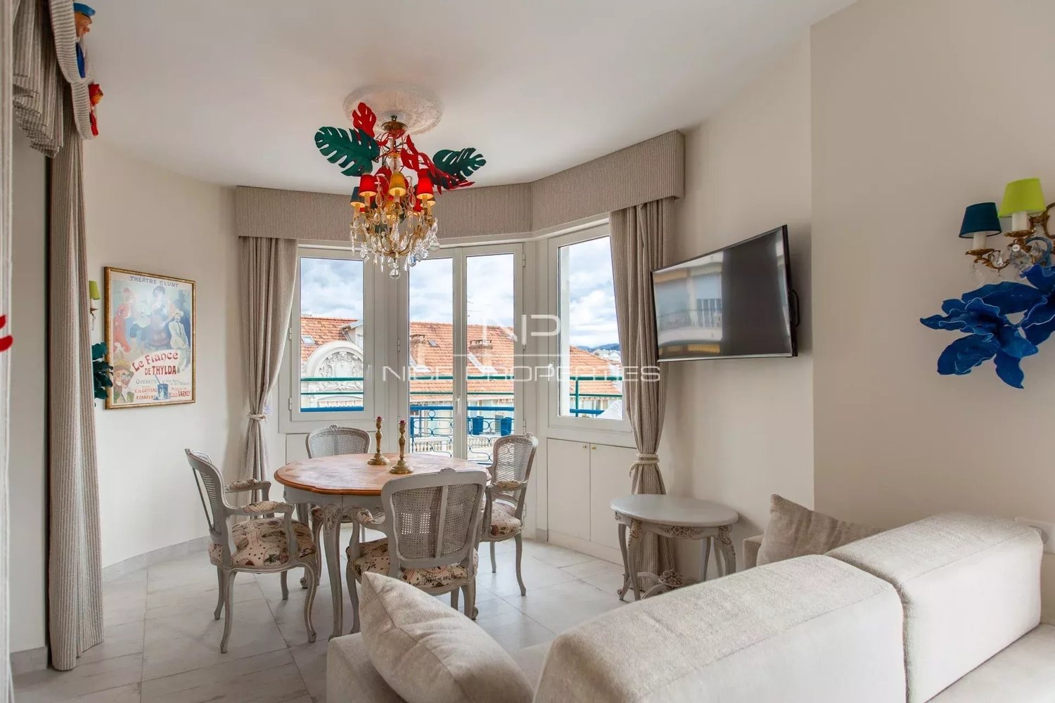 Property photo in Carre d'Or