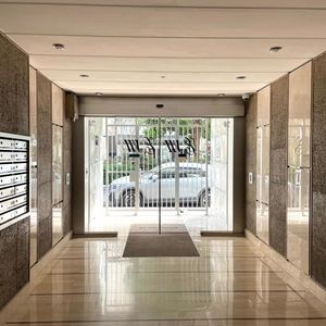 Property in Carre d'Or