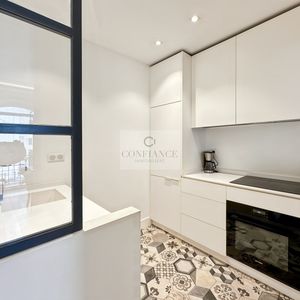 Property in Carre d'Or