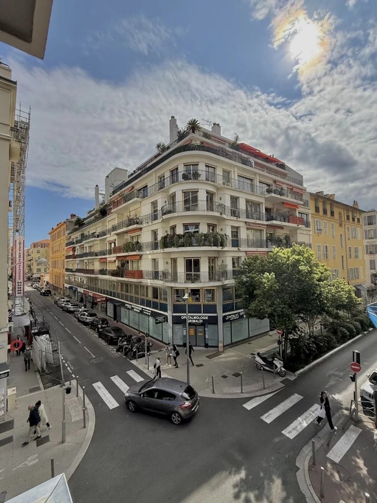 Property photo in Carre d'Or