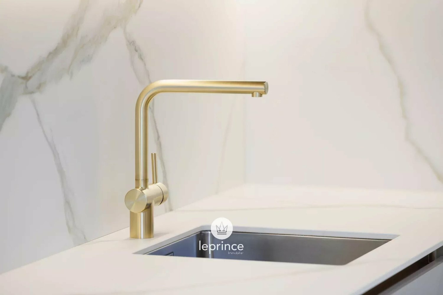 Property photo in Carre d'Or